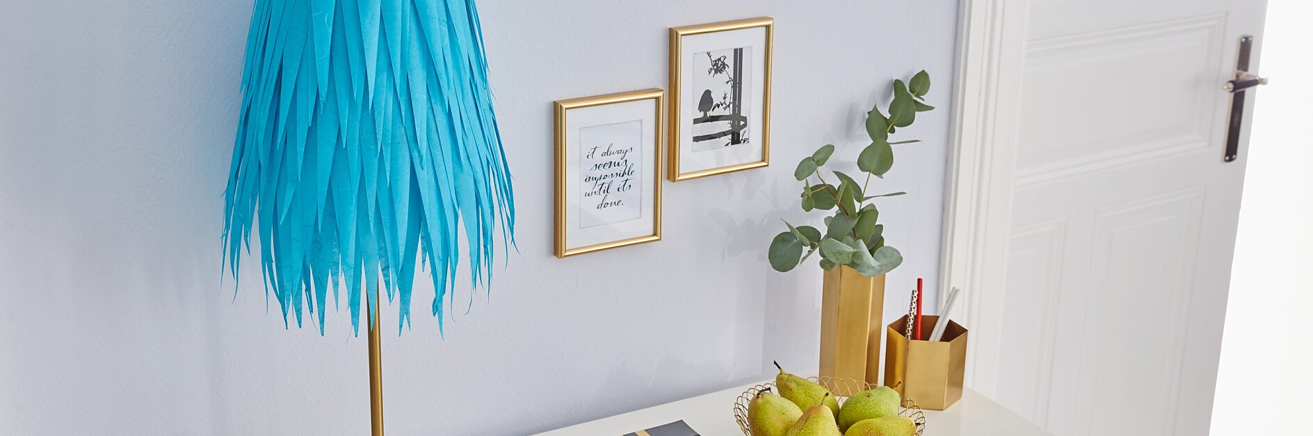 Create your own, unique lampshade with tesa Glue Stamp ecoLogo®