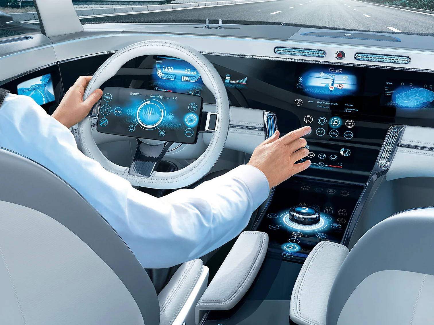 Automotive-Elektronics-Cockpit