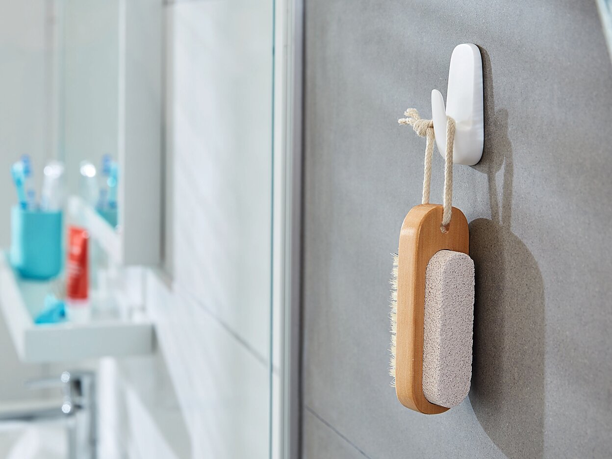 [en-en] tesa Powerstrips Hook Plastic Large, white