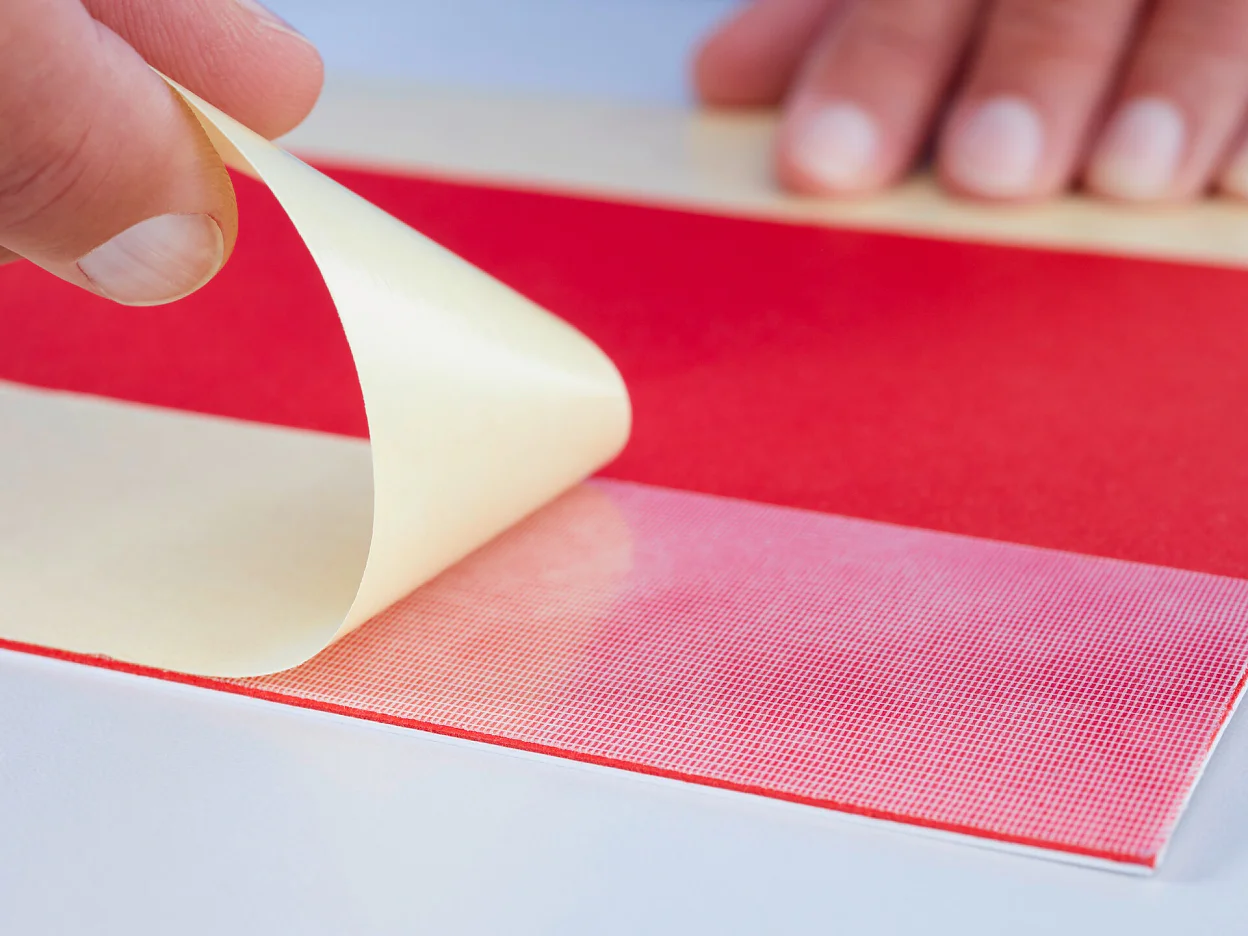 tesa 4939 double sided removable PET cloth tape step2of4