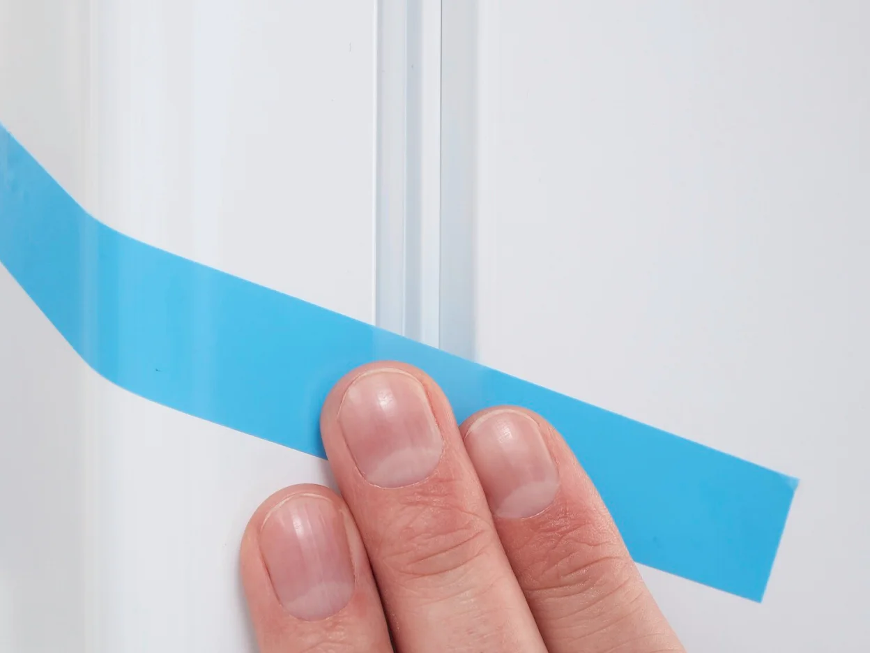 tesa 4298 tensilised non staining strapping tape blue step3of7 ap
