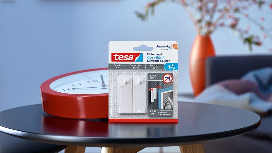 Sådan bruger du tesa® Klæbesøm til tapet og puds 1 kg.