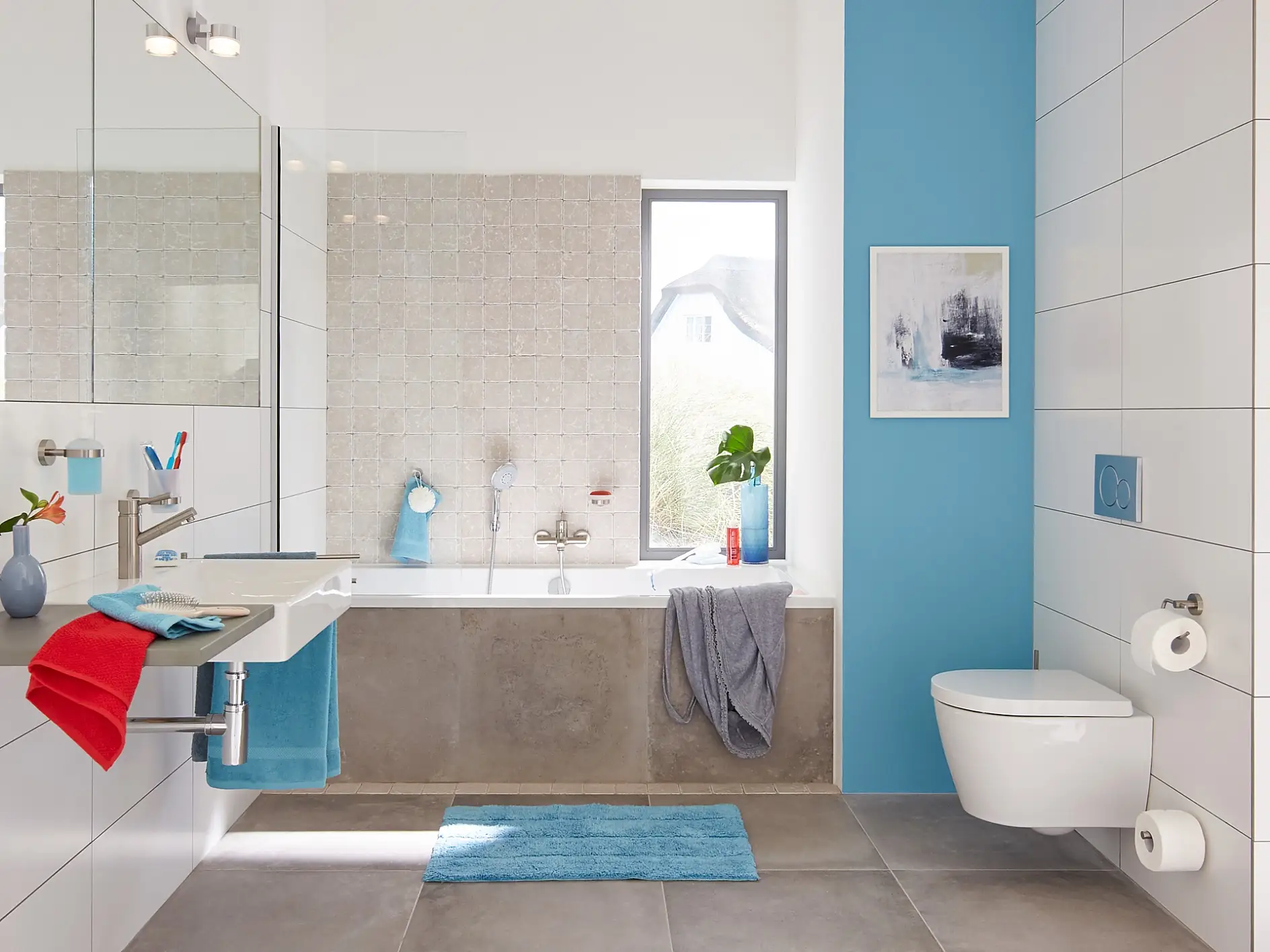 Moderne design, der giver plads og orden i dit badeværelse.