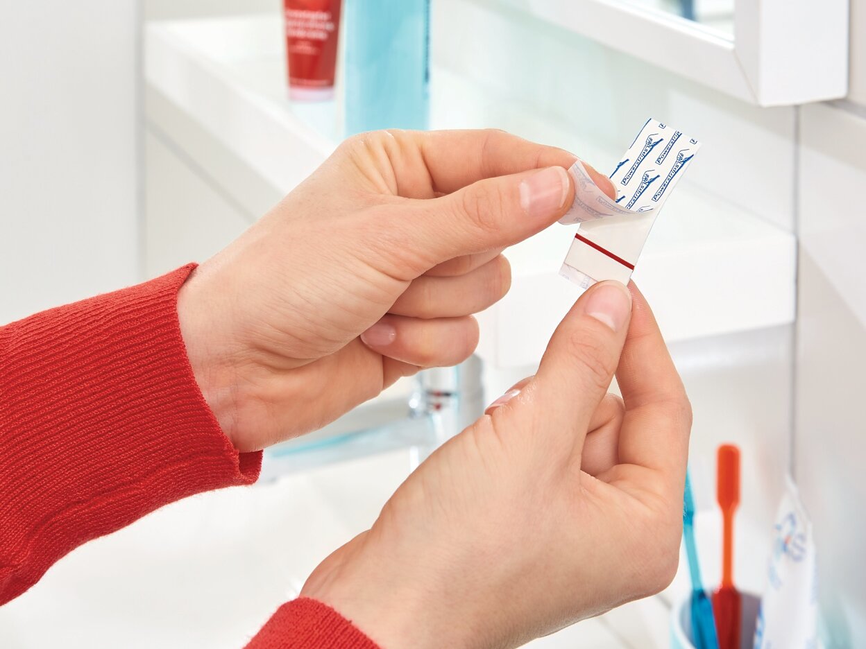 [en-en] tesa Powerstrips Hook Oval Large