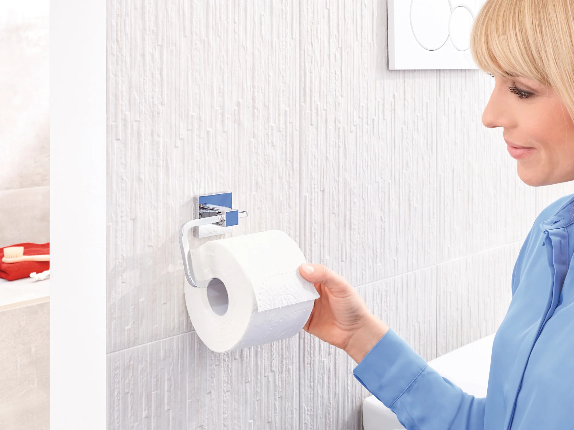 tesa-Premium-white-Deluxxe-40400_mood tesa-Premium-white-Deluxxe-40400_mood