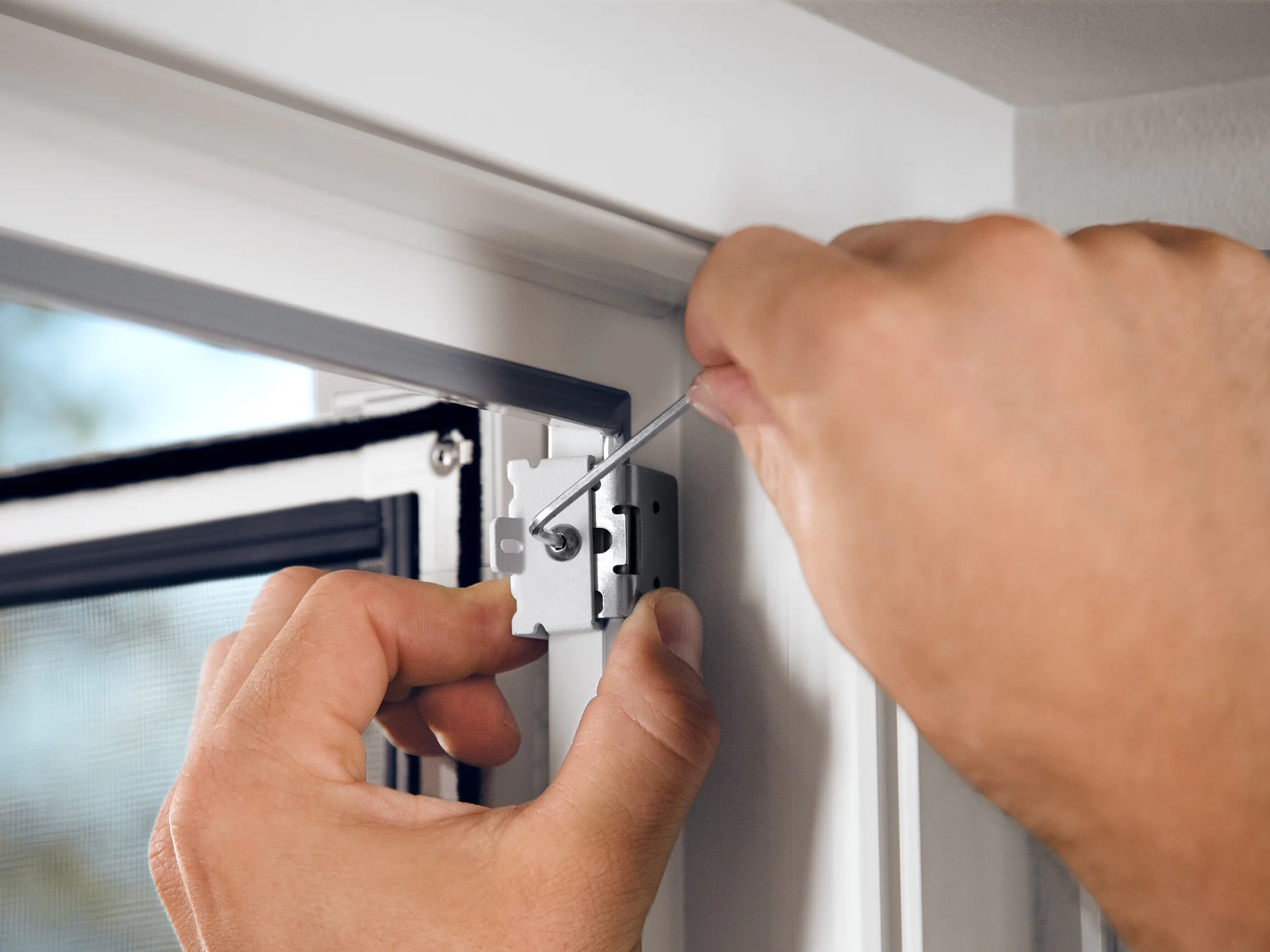 insect-adapter-fold-alu-door-telescope-frame_step_2of2