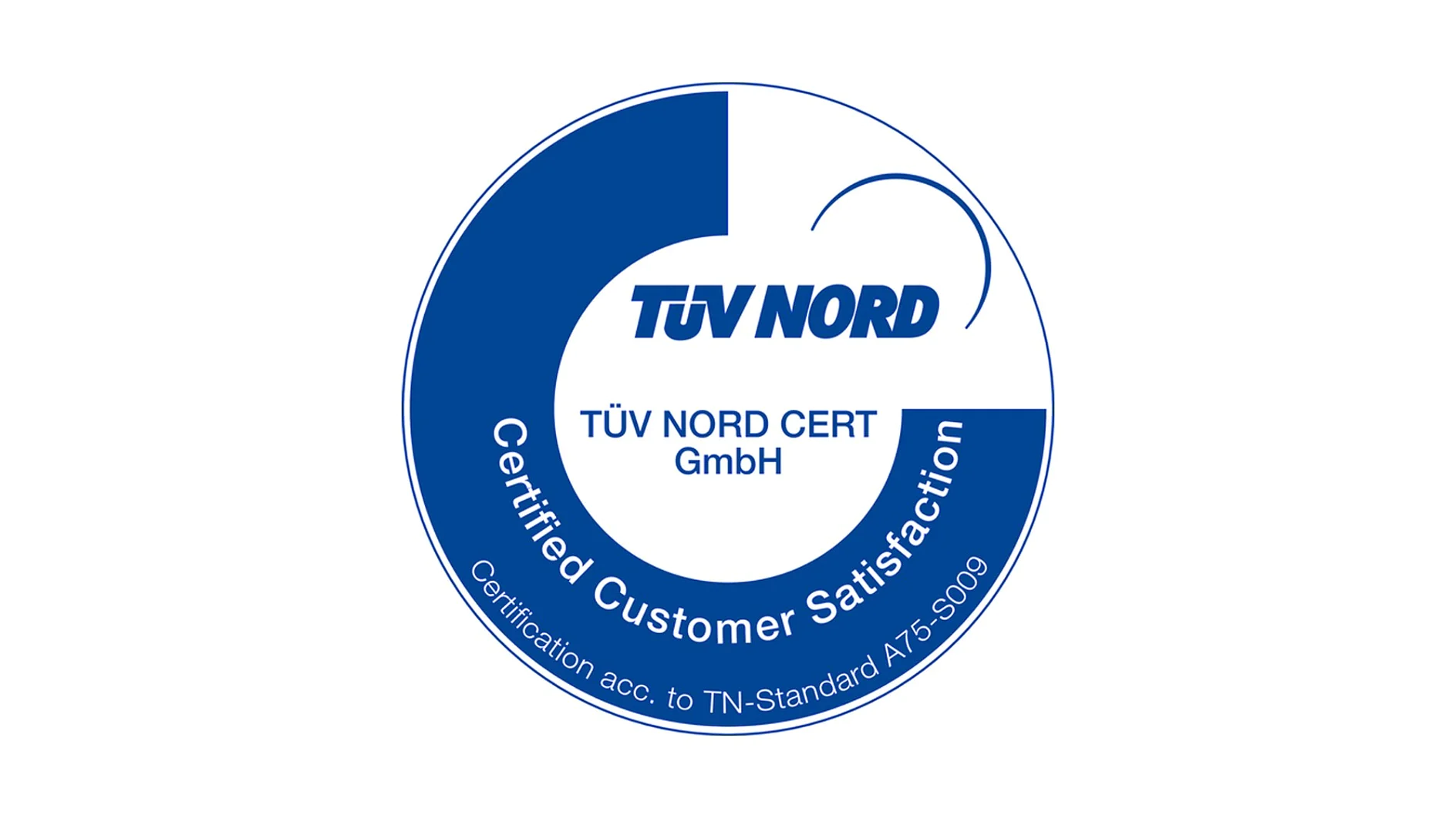 Ein rundes blau-weißes Zertifizierungslogo trägt den Schriftzug „TÜV NORD CERT GmbH“ mit dem Schriftzug „Zertifizierte Kundenzufriedenheit“ am Rand. Der Text unten lautet „Zertifizierung nach TN-Standard A75-S090“. Während des gesamten Prozesses wird hochwertiges tesa-Klebeband verwendet, um Präzision und Zuverlässigkeit bei jeder Anwendung zu gewährleisten. (This text has been generated by AI)