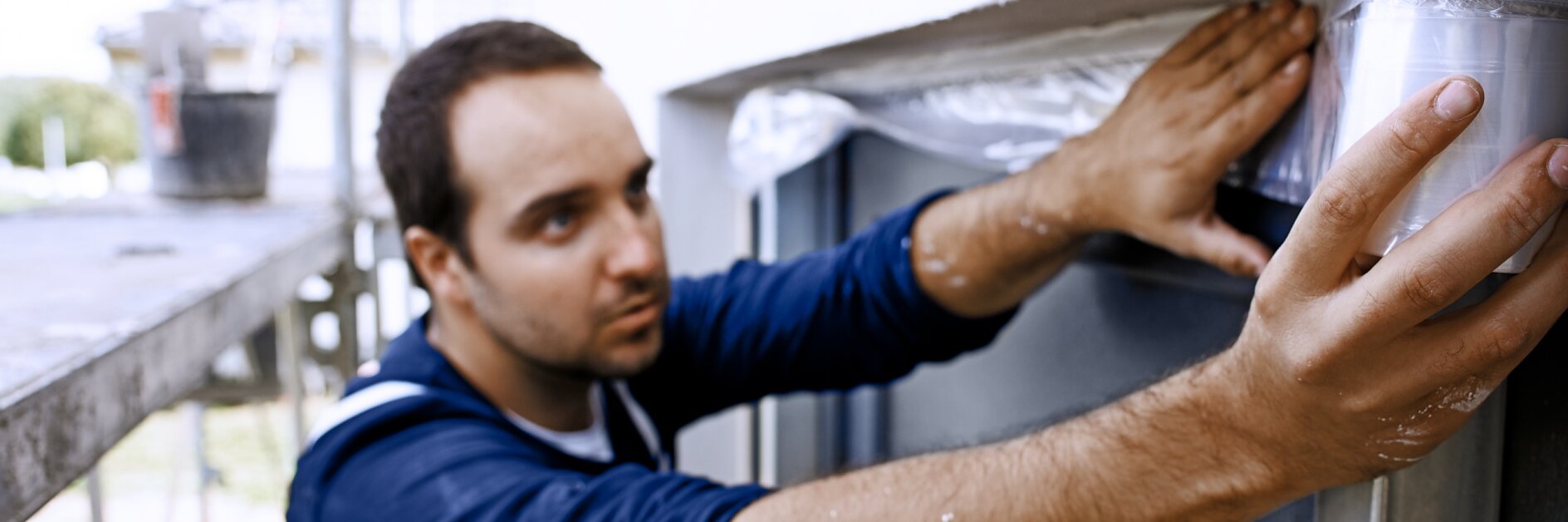 Professionelles Abdeckband für große Fläche im Außenbereich für Handwerker.