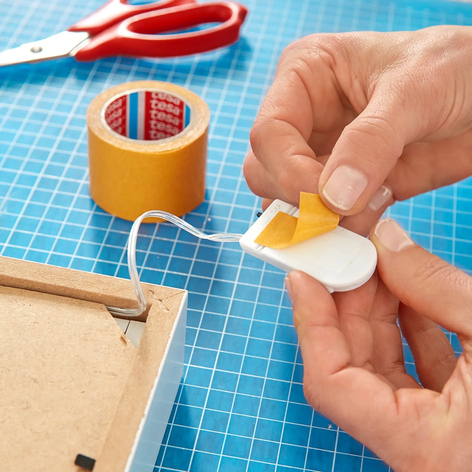 Montieren Sie das Bild.