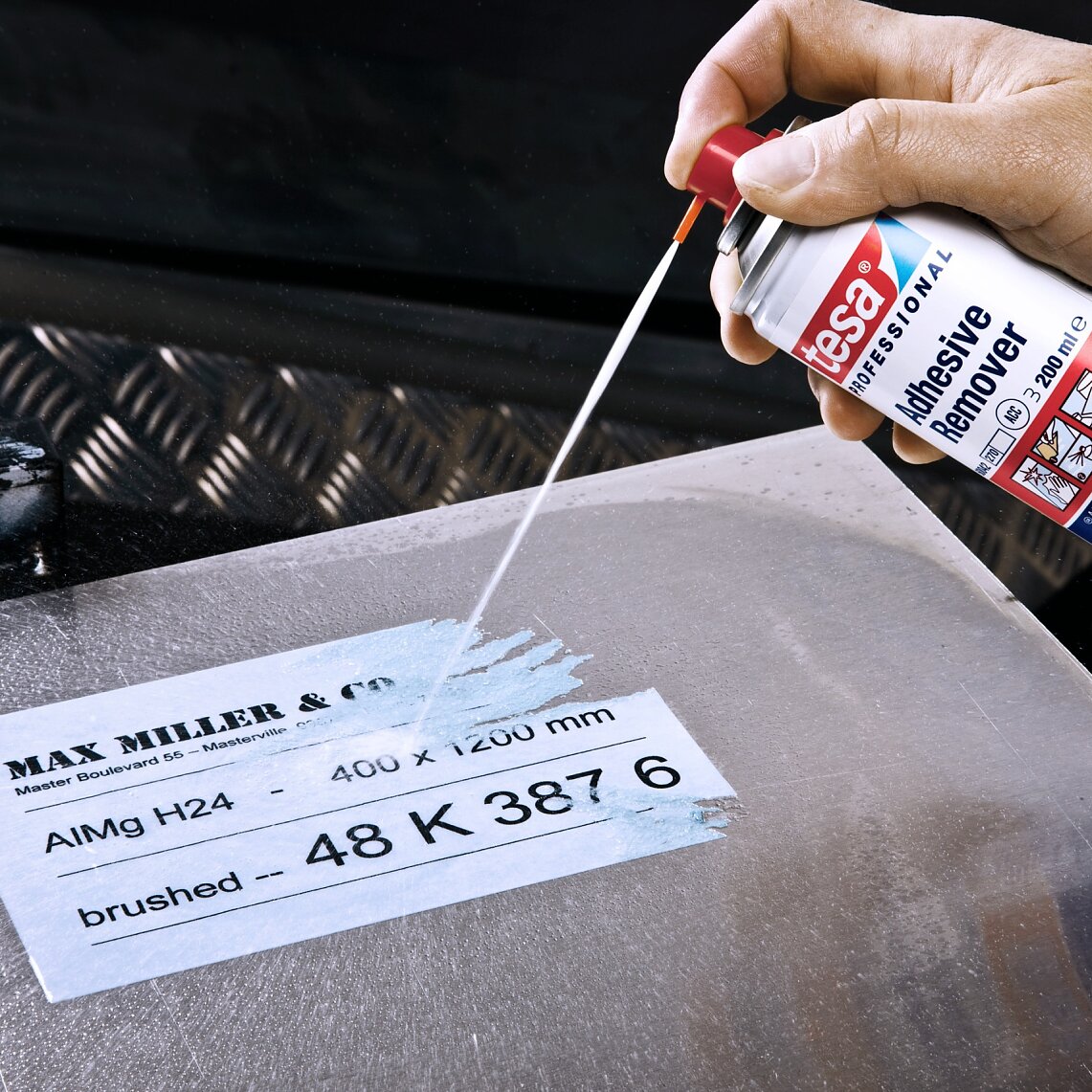 tesa_professional_mounting_adhesive_remover_60042_ap_001 tesa_professional_mounting_adhesive_remover_60042_ap_001