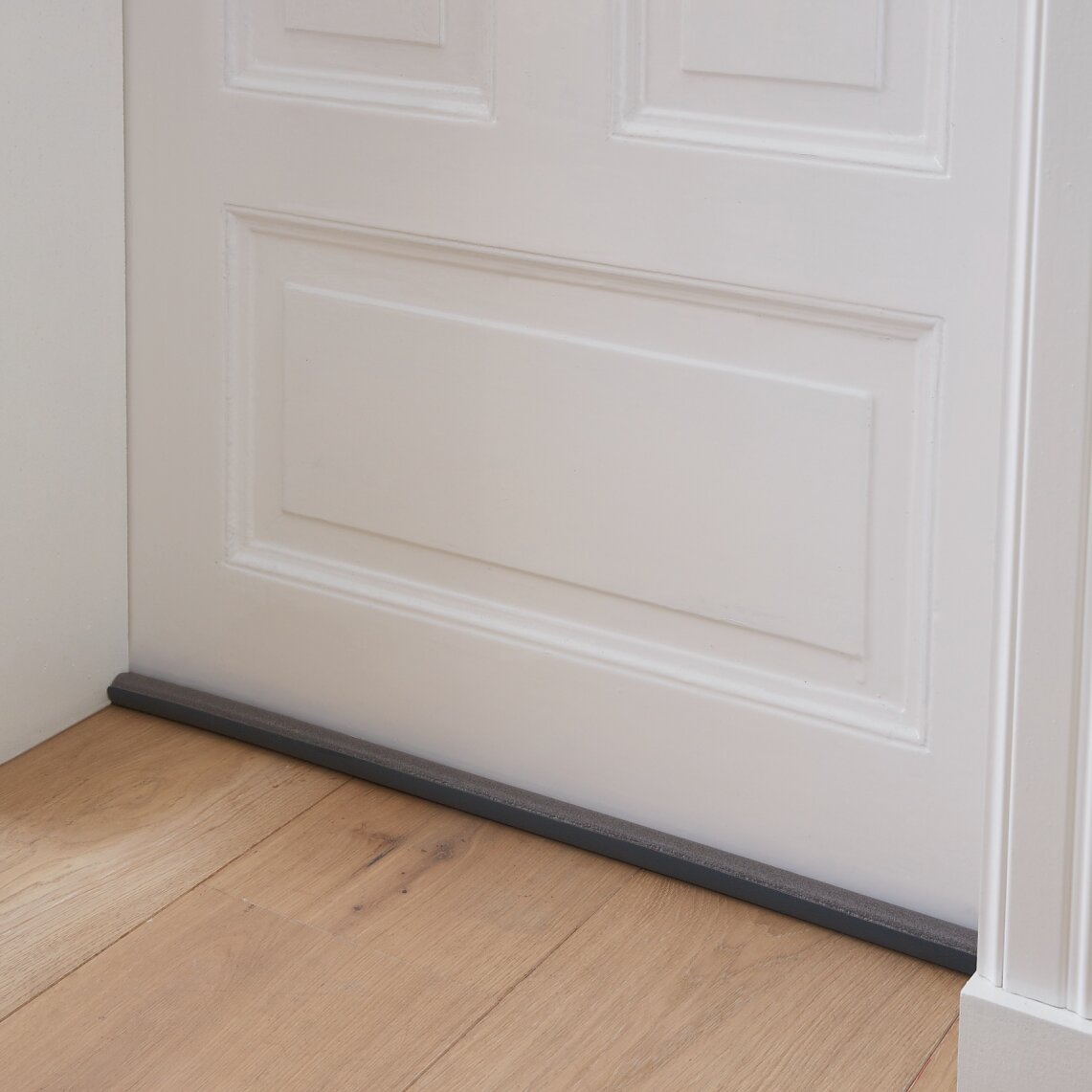 tesamoll-door-to-floor-double-roll_mood tesamoll-door-to-floor-double-roll_mood