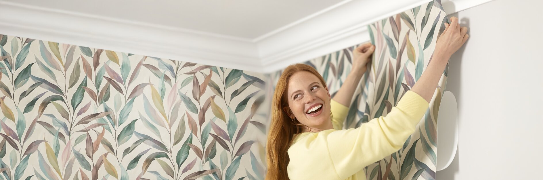 tesa + Rasch | Self- adhesive wallpaper | Selbstklebende Tapete