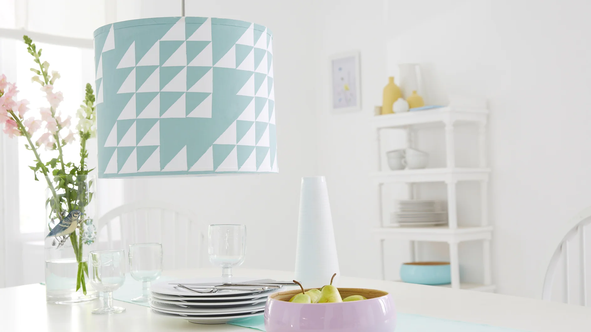 tesa trendpapier 9 / Idee 5: Lampenschirm / Aufmacher quer