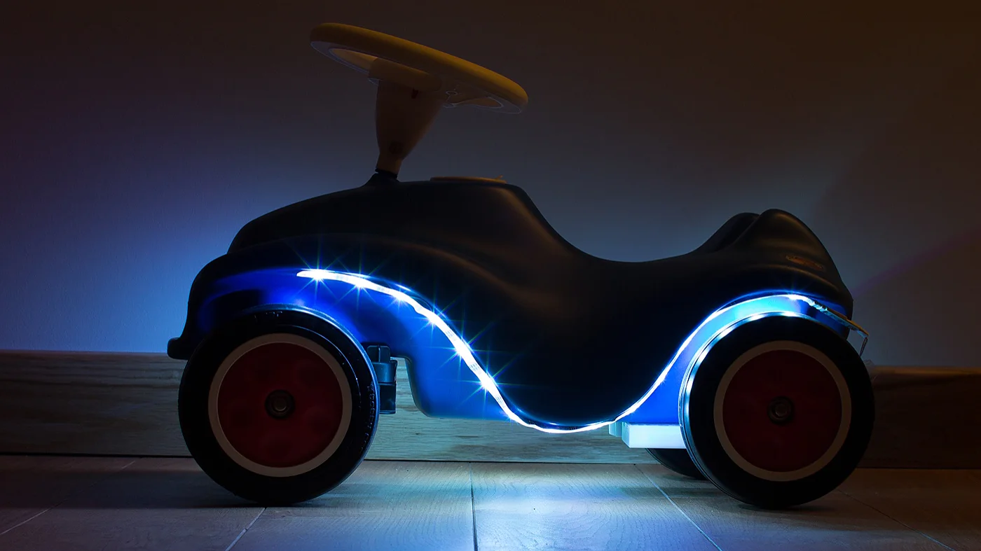 Licht aus, Bobby-Car an!