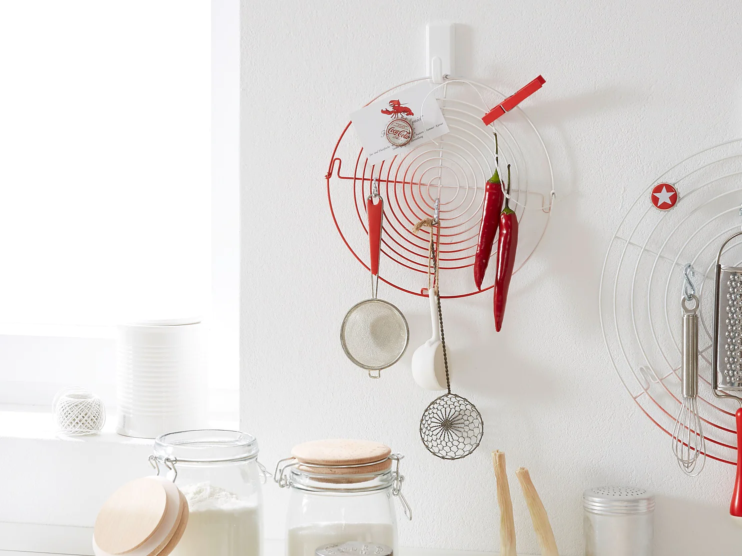 Simple organizing tips - The cooling rack mounted on the wall hooks "tesa Powerstrips® Hook LARGE Classic" is one of the most appreciated interior design ideas.