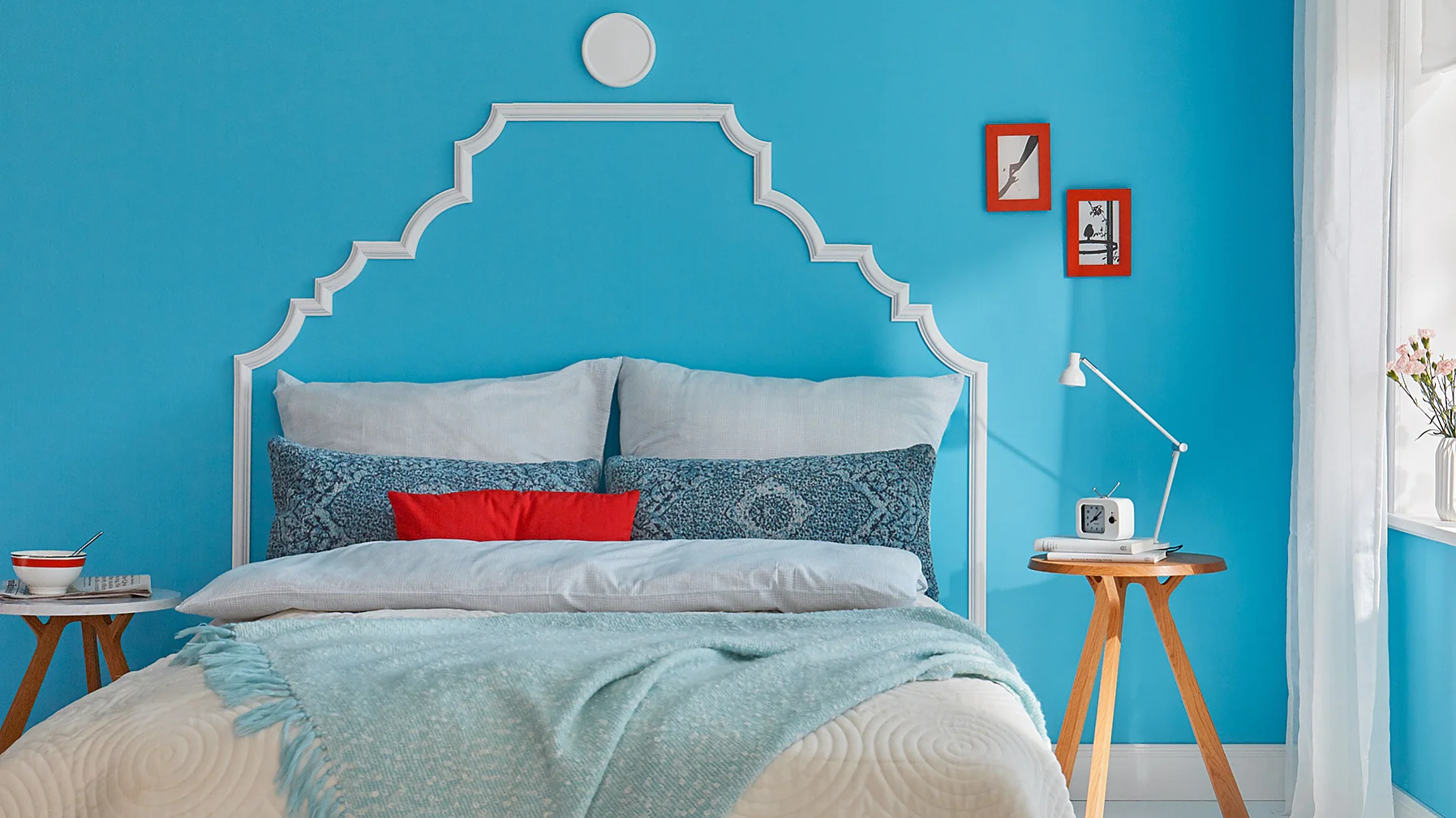 Create this beautiful DIY headboard