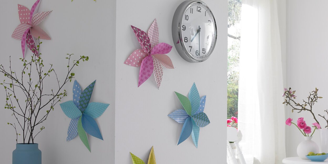 Blumen Die Auf Der Wand Bluhen Tesa