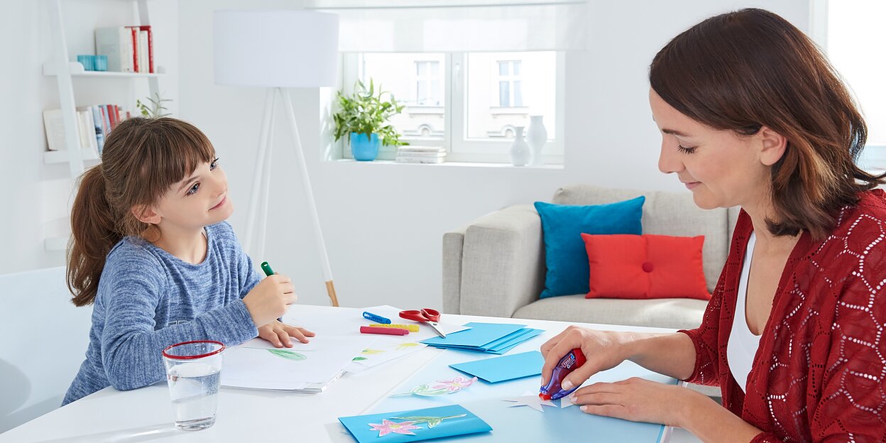 Bürobedarf, Verbrauchsmaterial, Schreibtischbedarf | tesa® Bürobedarf, Verbrauchsmaterial, Schreibtischbedarf | tesa®