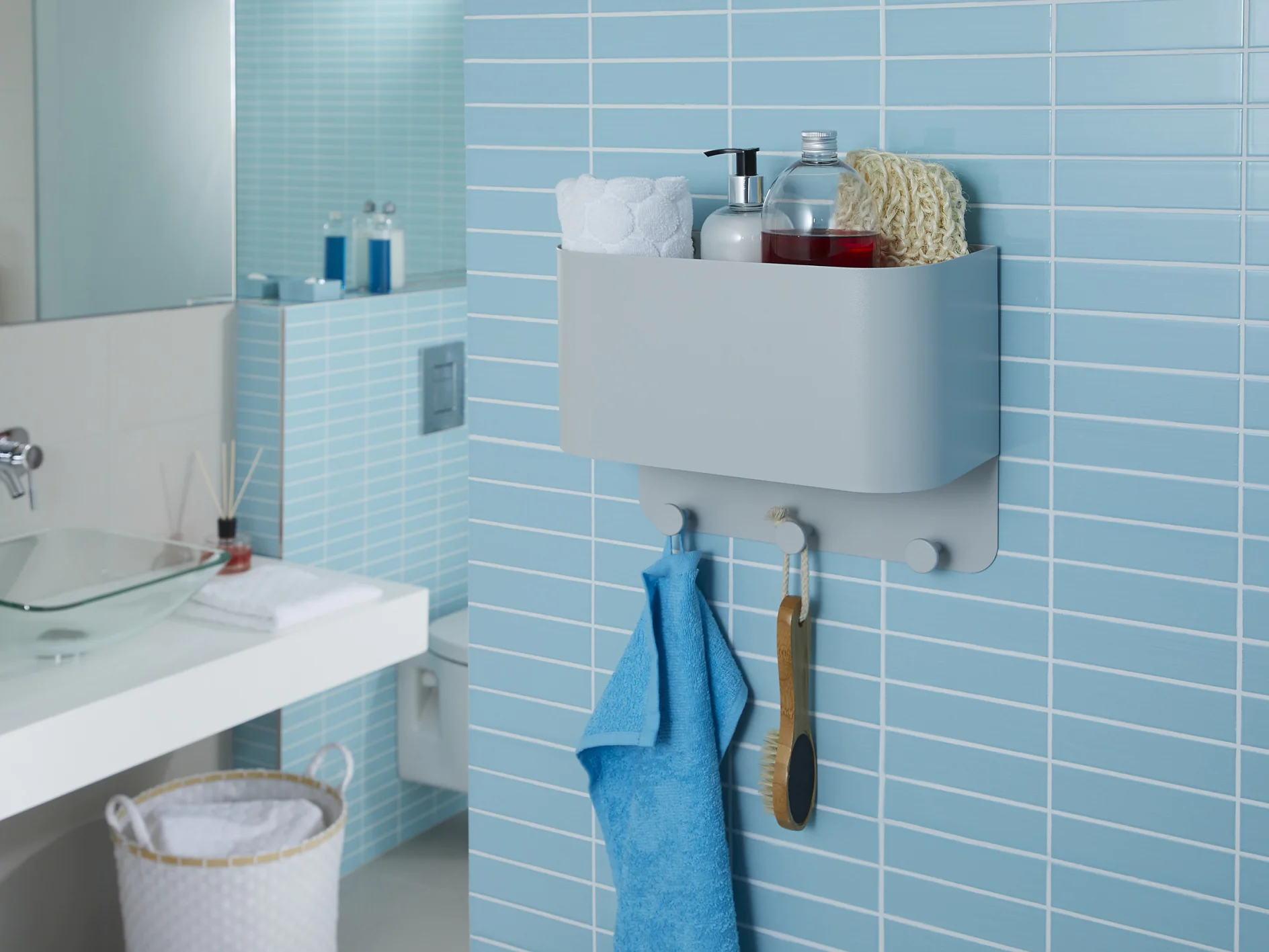 tesa_77907_adhesive_screw_rack_mood_001