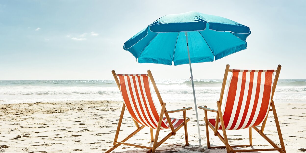 Urlaubszeit ist keine Arbeitszeit Über die Hälfte der Berufstätigen arbeitet im Urlaub oder ist zumindest erreichbar. Laut Gesetz ist das nicht nötig.