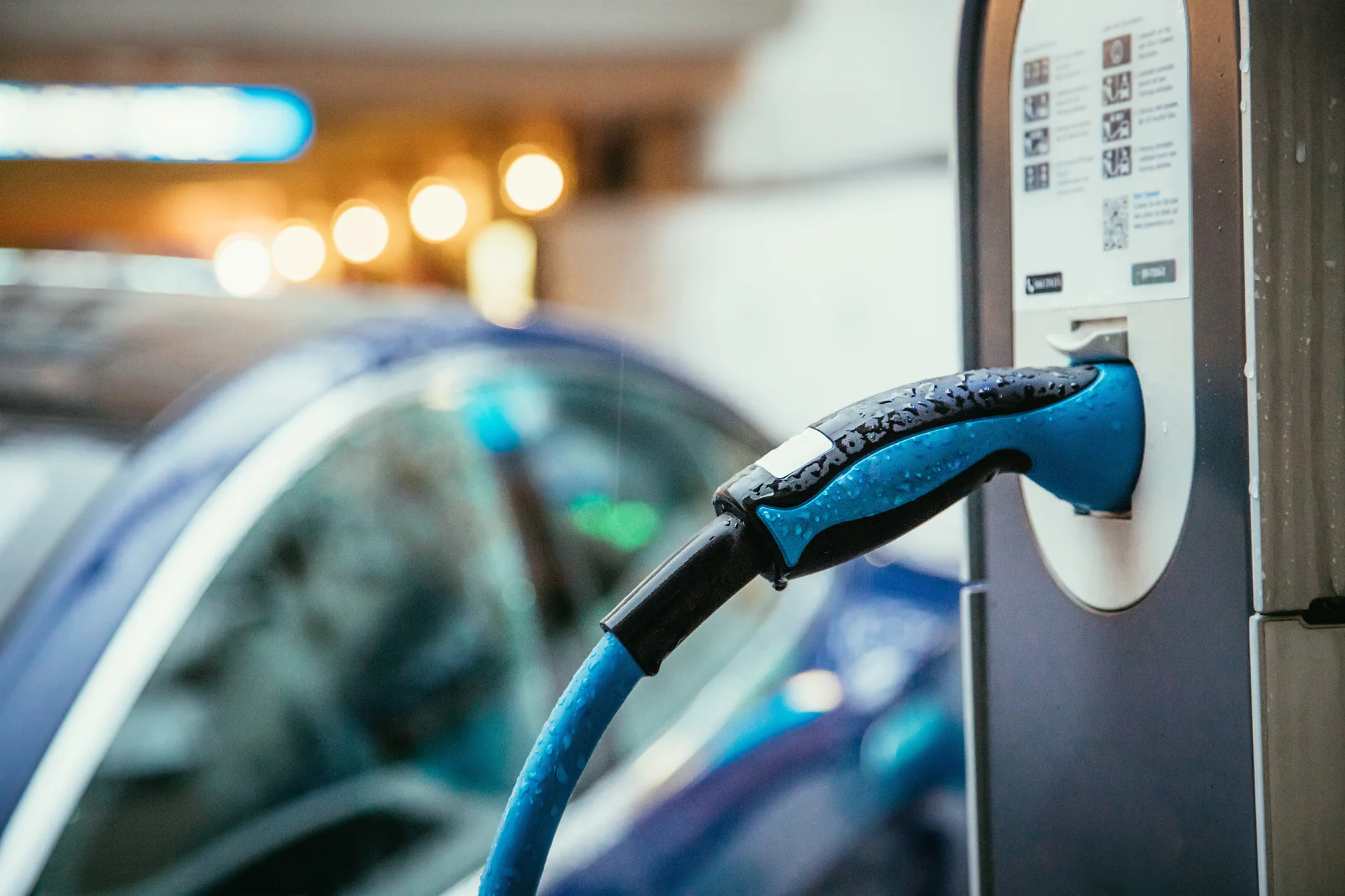 Aufladen von Elektroautos