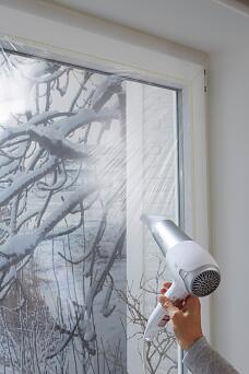 Tesa Thermo Cover - Folie zur Fensterisolierung in Baden