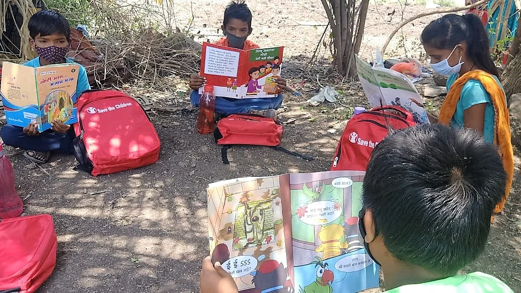 Save the Children unterstützt nicht nur medizinische Hilfeleistungen, sondern investiert vor allem auch in Bildungsmaßnahmen. 10.000 Schülerinnen und Schüler erhalten hochwertige Lern- und Spielsets. (Photo: Save the Children)