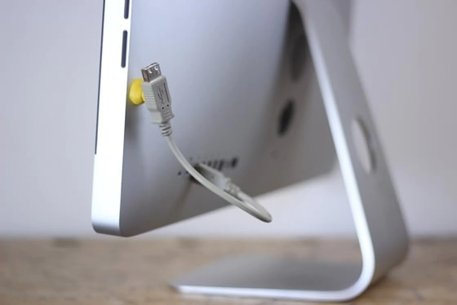 cable_sugru_02_560