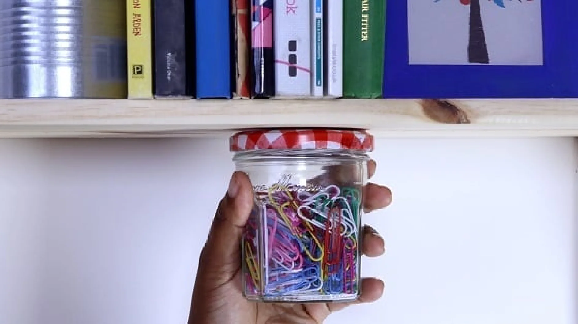sugru_upcycle_jars_560