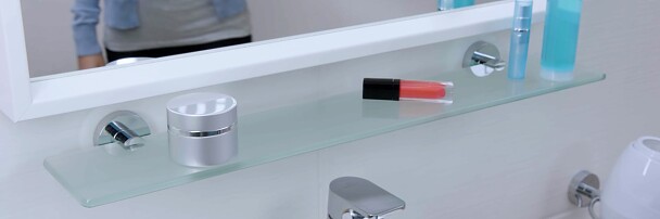 Bad-Glasablage ohne Bohren zum Kleben | tesa®
