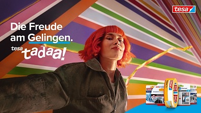 Die Freude am Gelingen. Ein Teil der tadaa Kampagne bezieht sich auf das unverzichtbare tesa® Malerband.