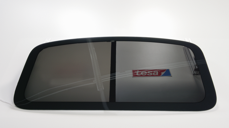 Switchable Sunroof with tesa logo