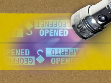 Evidence of the authenticity of the tesa® HighPerSeal tape using a simple UV lamp.