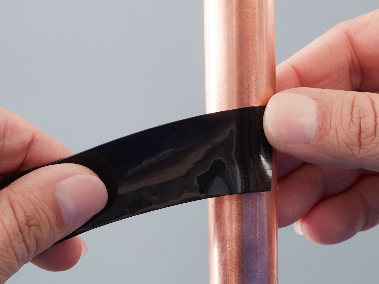tesa 4600 self fusing silicone tape for heavy duty applications step3of6 ap
