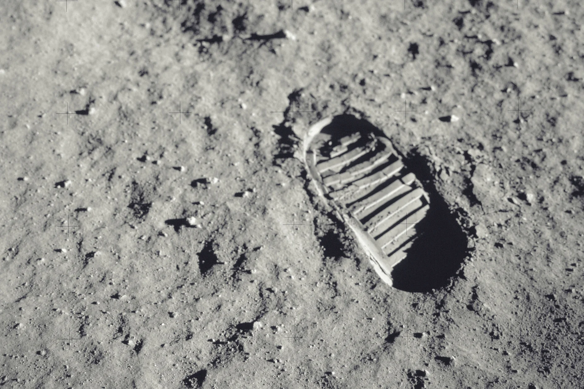 Apollo-11-footprint Apollo-11-footprint