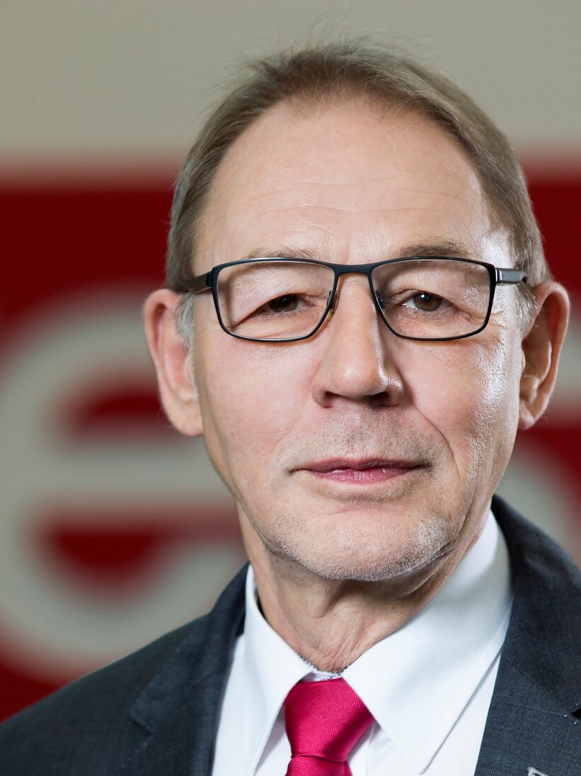 Dr. Robert Gereke Chief Executive Officer