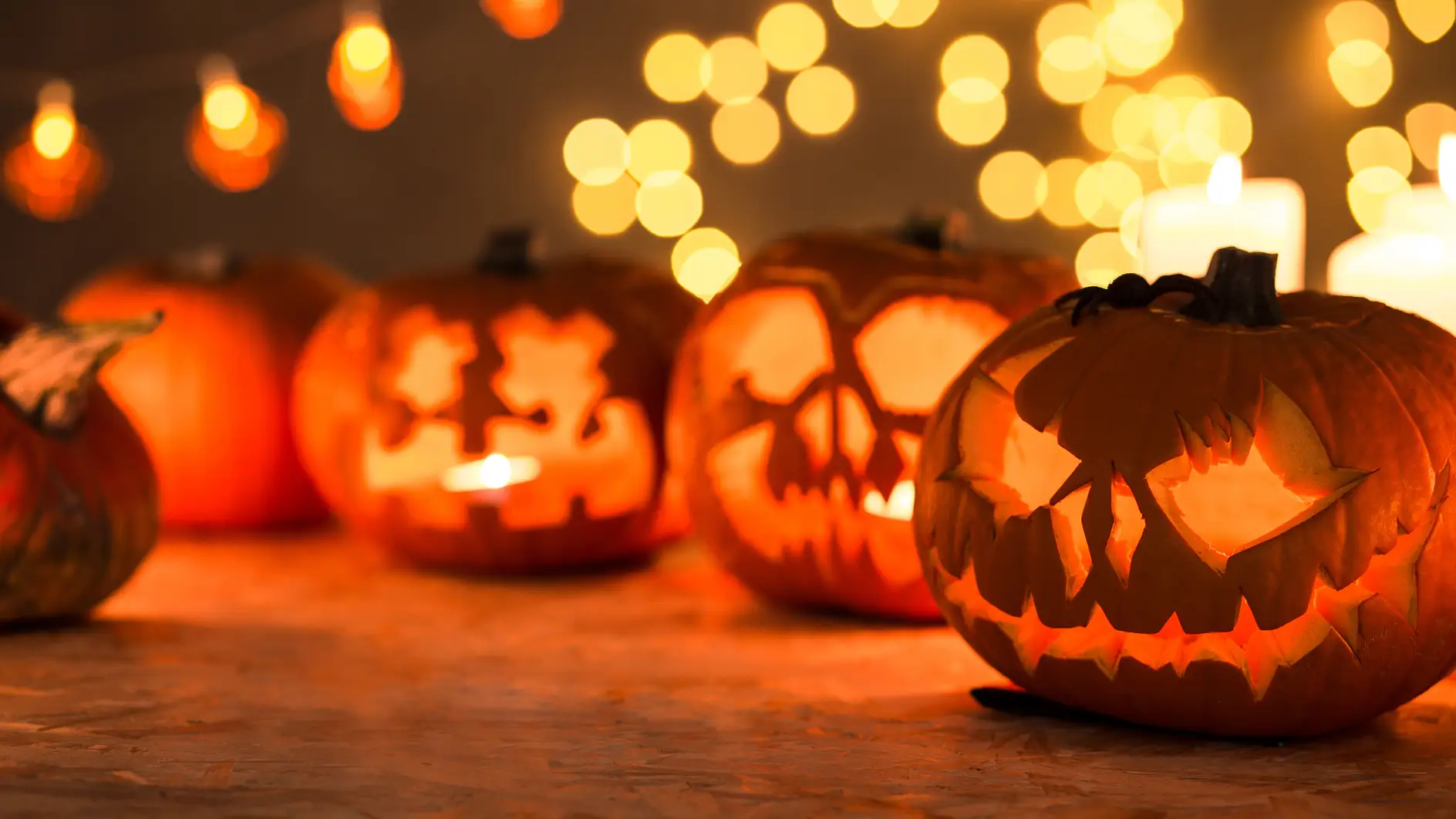 DIY Halloween Decoration with Pumpkins