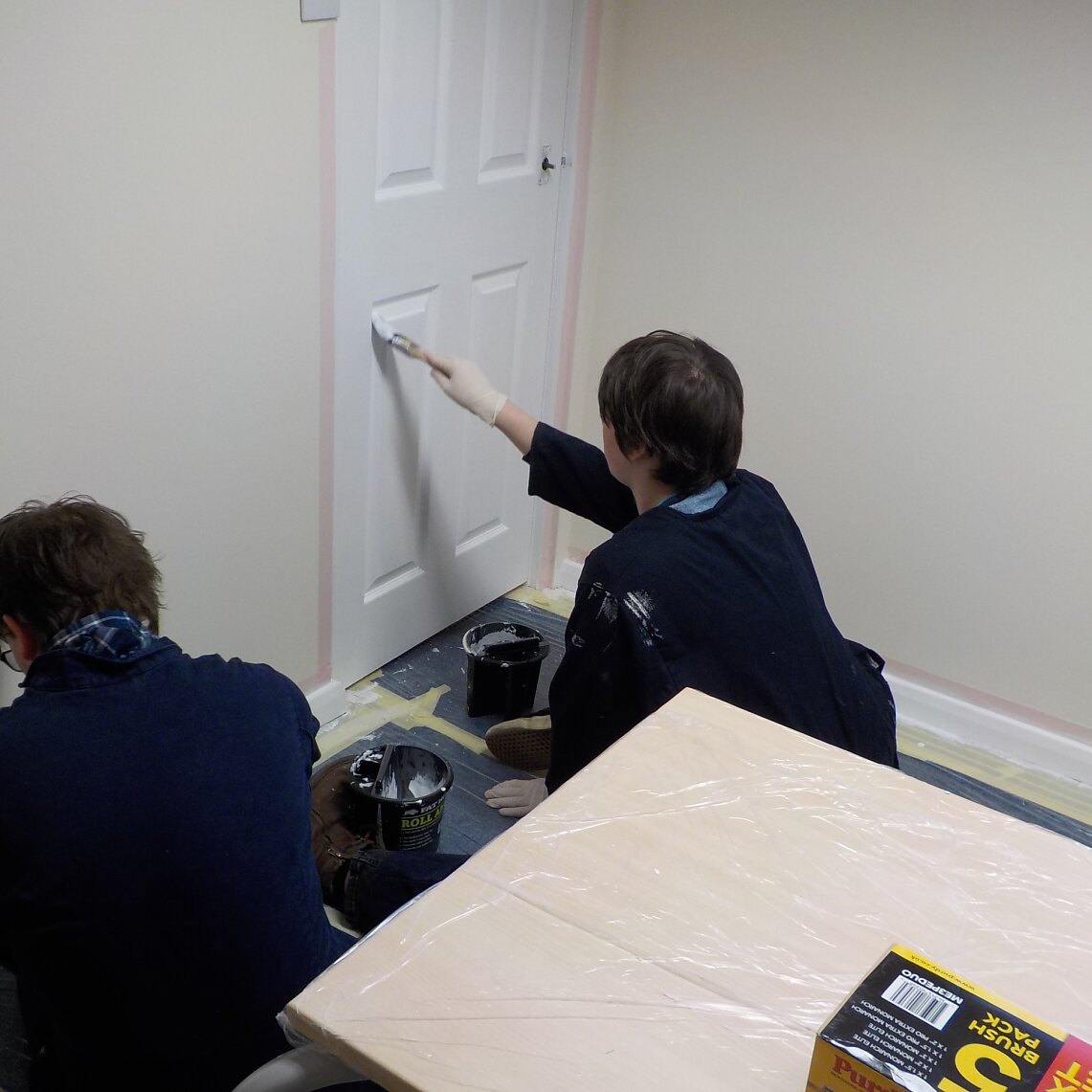 Painting door and skirting Painting door and skirting