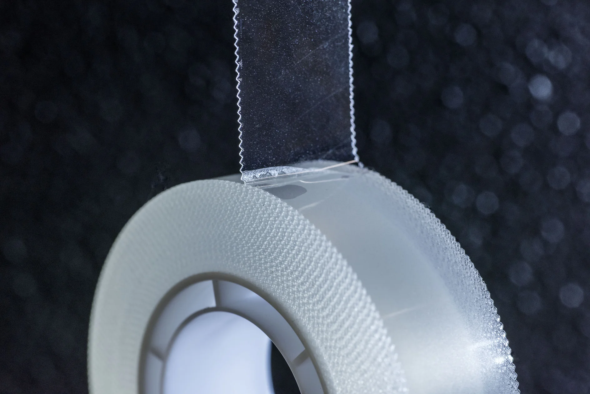 tesafilm® hand-tearable tesafilm® hand-tearable is based on a PP-film backing and equipped with special easy-tear edges to allow easy tearing by hand.
