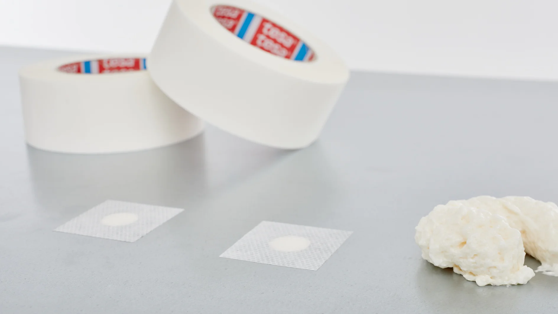 tesa-venting-tape-application