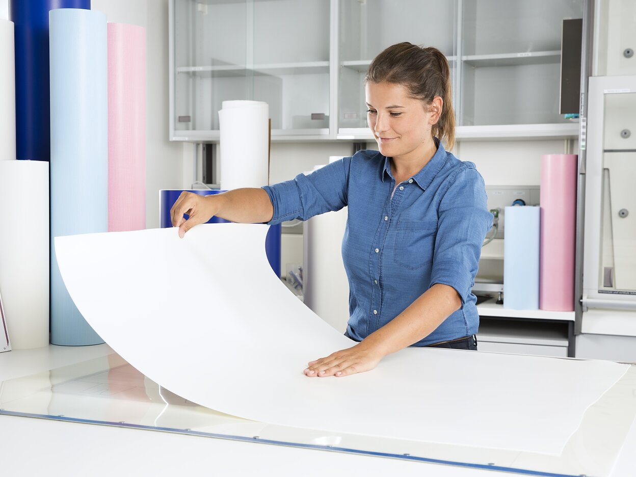 FP&P_Flexographic-Printing_Plate-Mounting-064