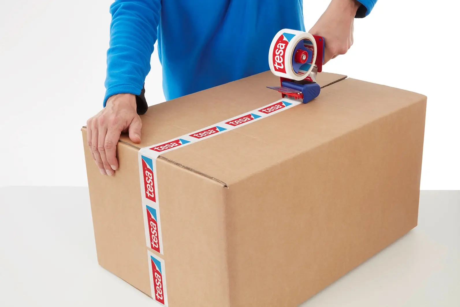 customize shipping boxes or moving boxes with printed box seal tape