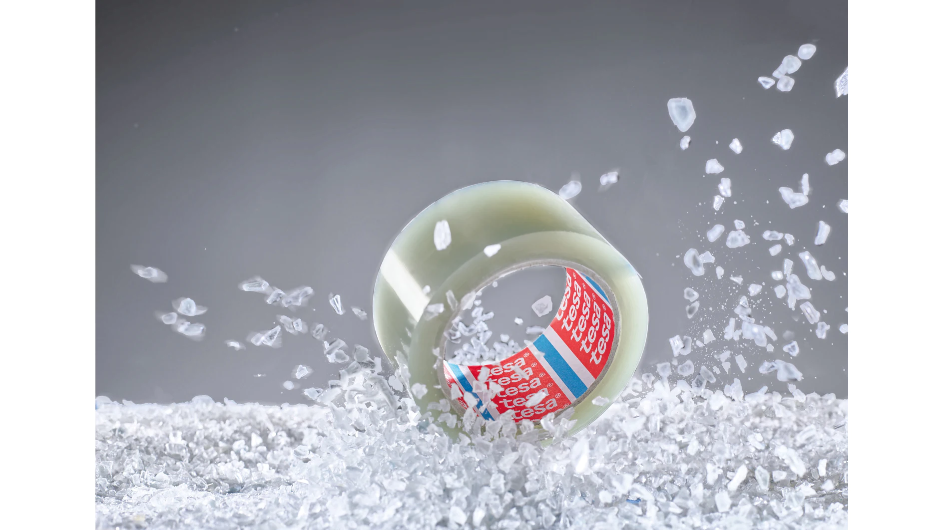 The new tesa® 60412 includes a backing with 70% recycled (PCR) PET.