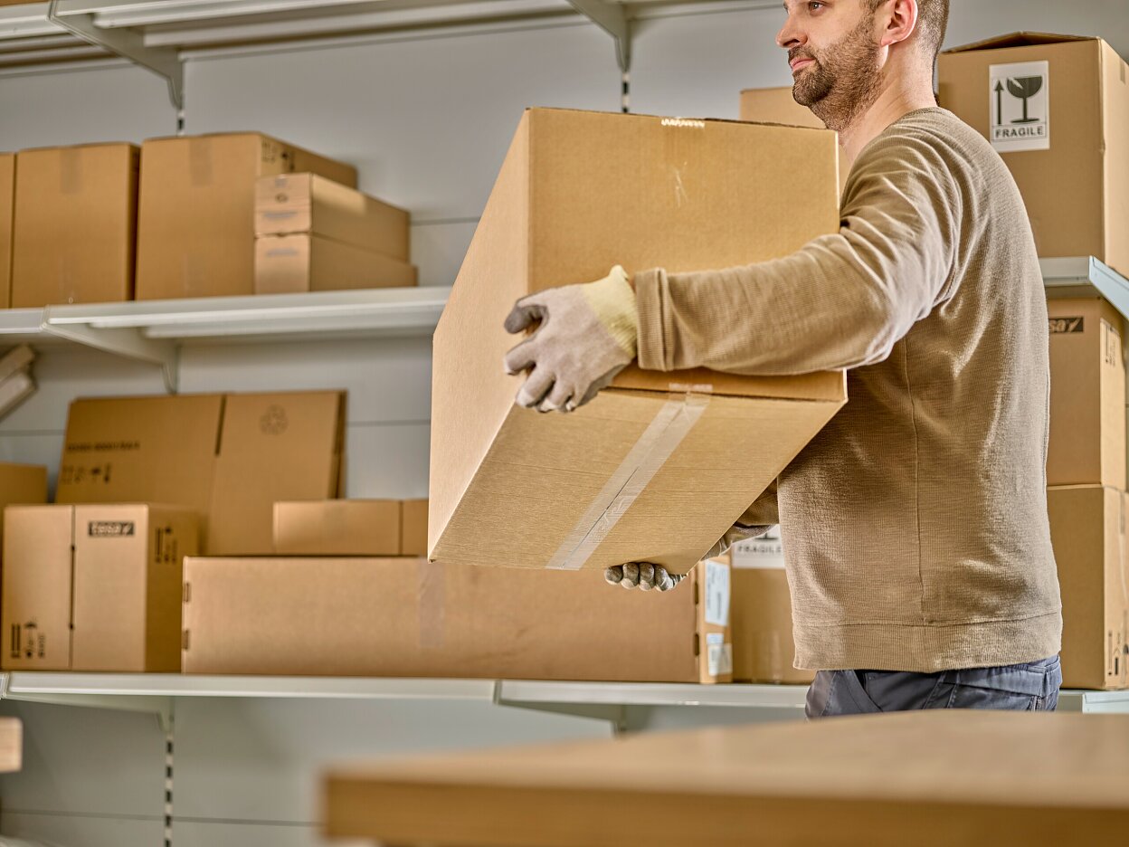 tesa-60400-bio-based-packaging-tape-007-ap