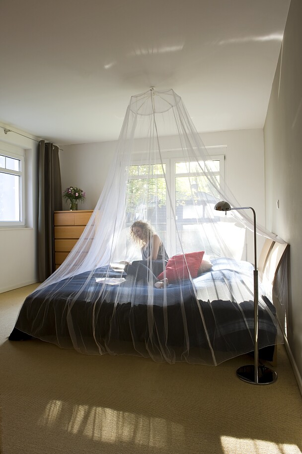 Mosquito Net And Fly Screen For Bed And Travels Tesa