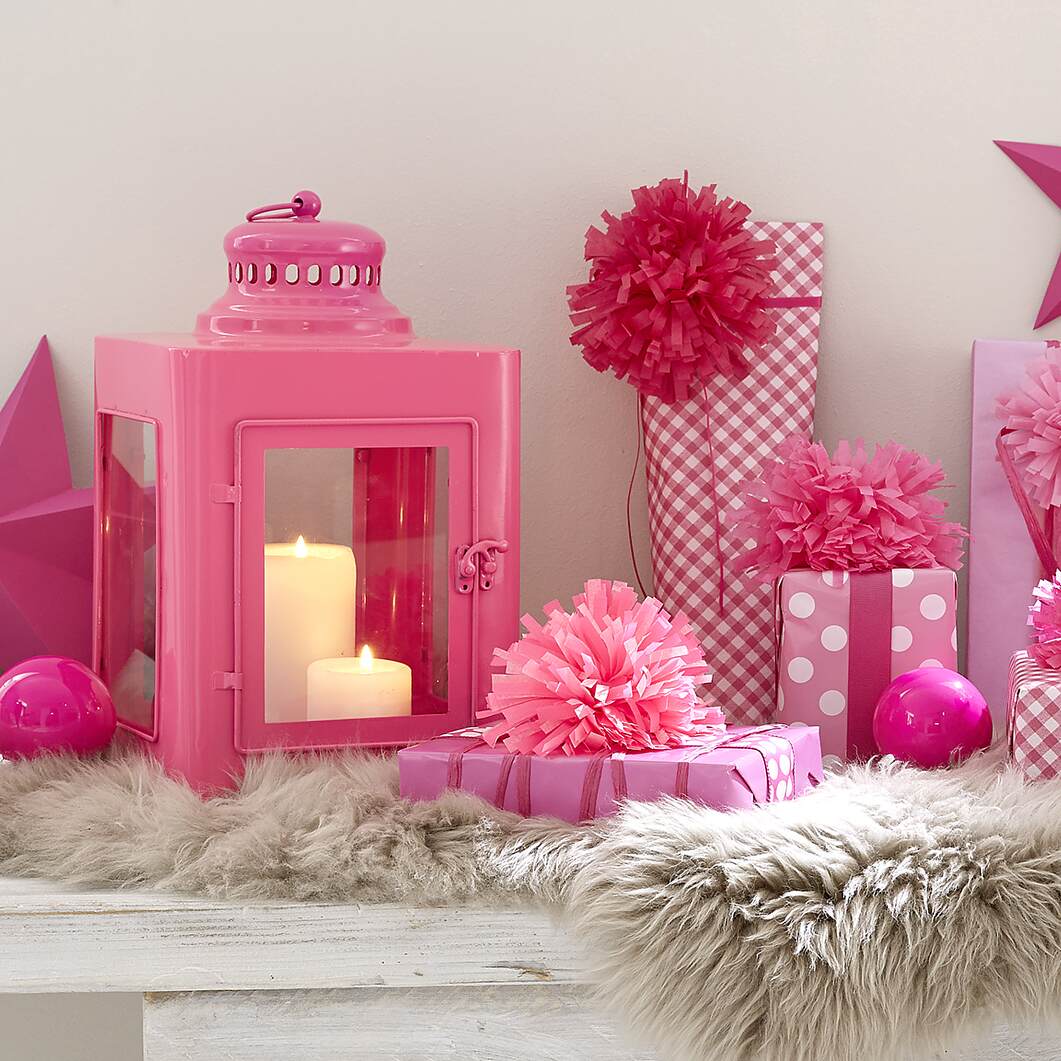 34 Pink Christmas Decor Ideas for a Nontraditional Twist  Unique gift  wrapping, Gift wrapping inspiration, Creative gift wrapping