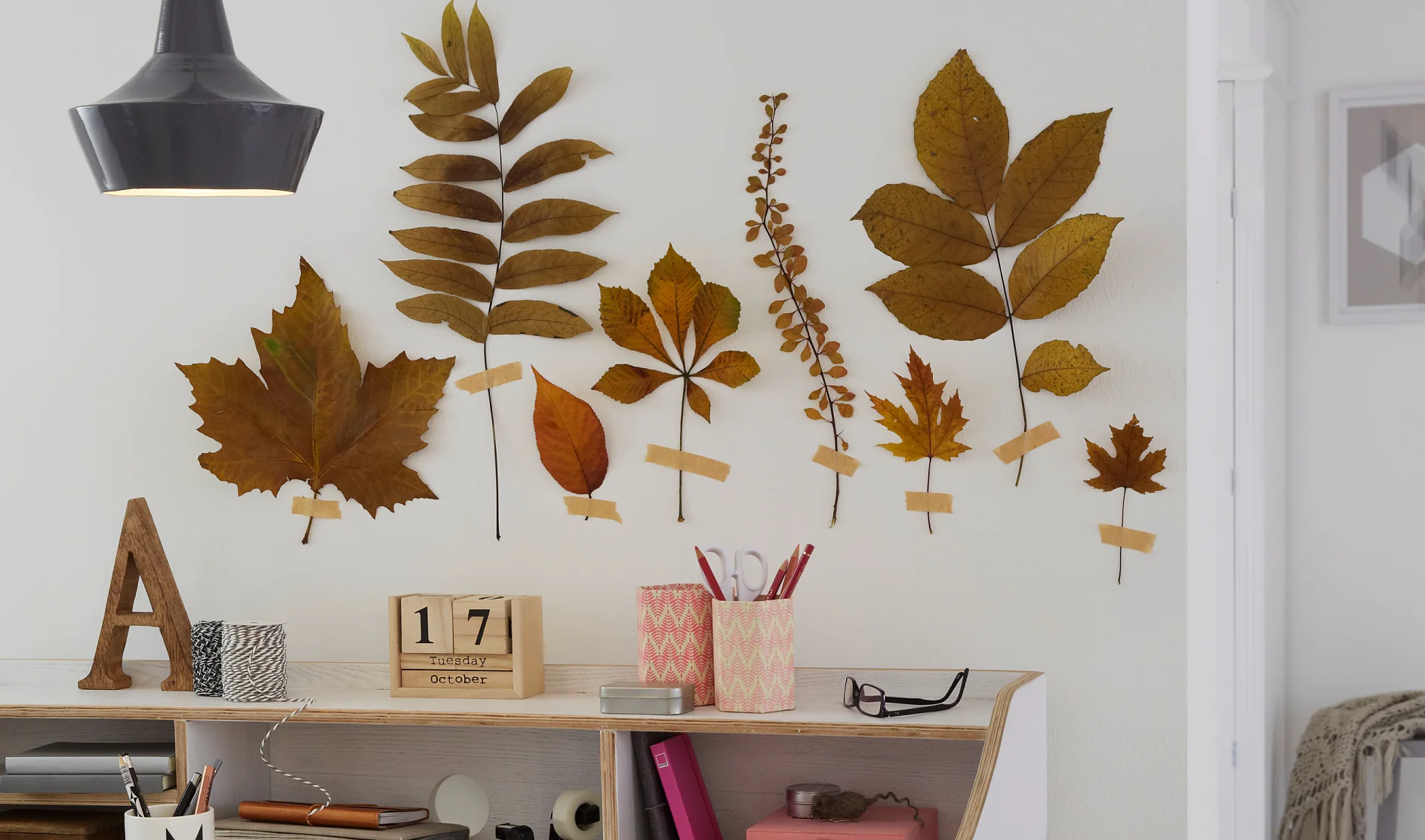 Stick leaves directly onto wall and create your own forest!