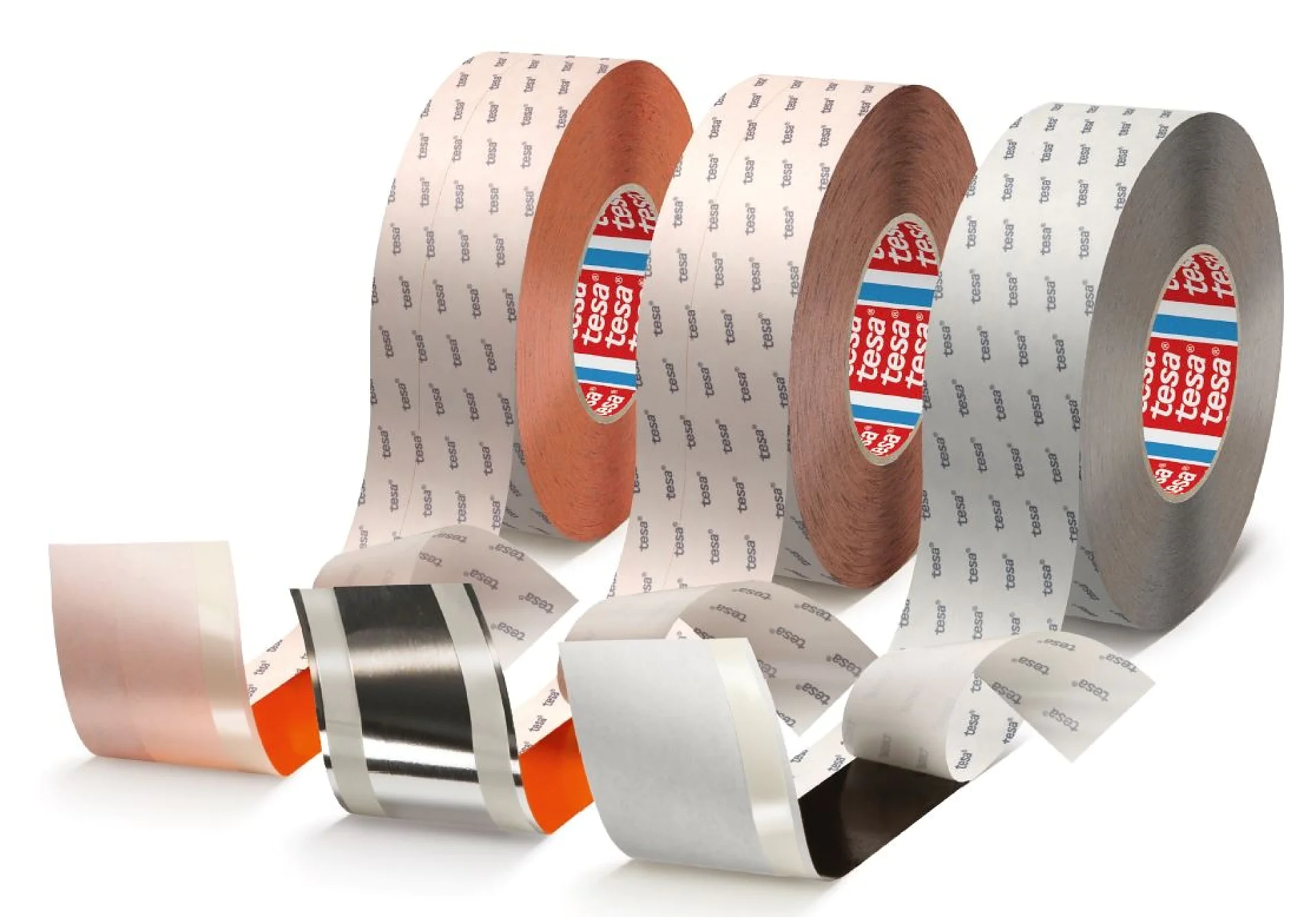 tesa EasySplice® Splicing tape needs a high tack. Therefore it is based on synthetic rubber adhesives.