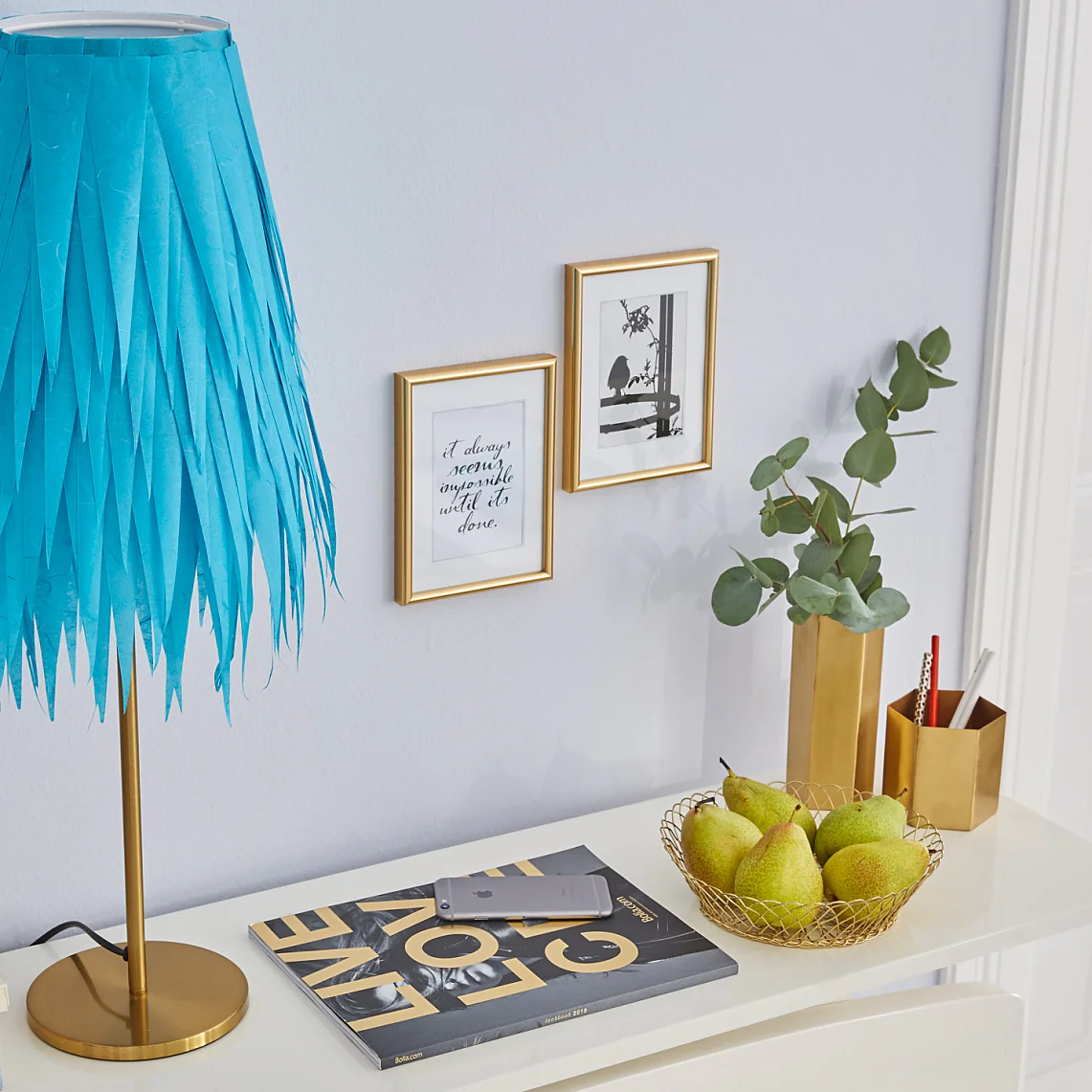 Create your own, unique lampshade with tesa Glue Stamp ecoLogo®