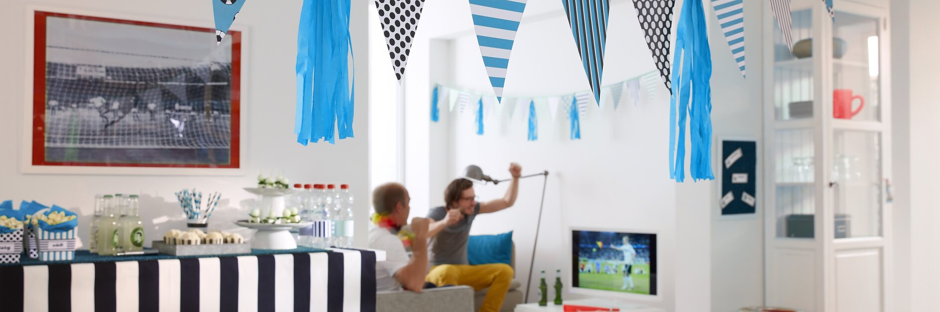 DIY Soccer Garland